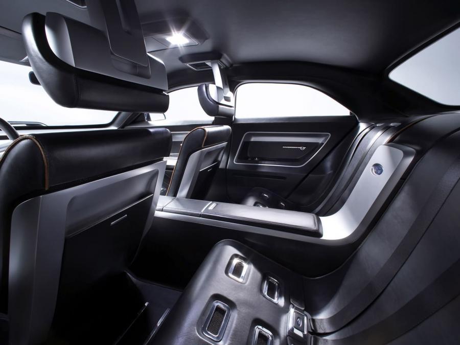  Ford Interceptor Concept 2007 года  (фото 20 из 53)